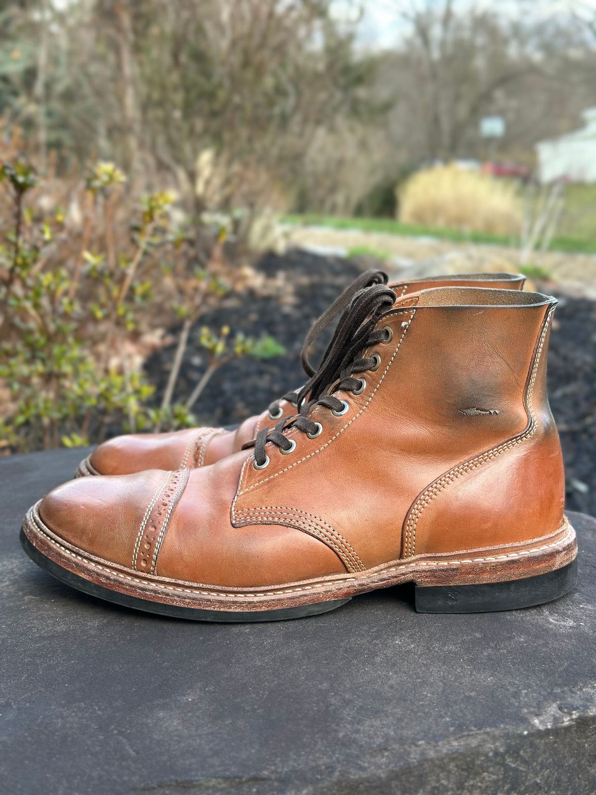Photo by gmart7 on March 4, 2023 of the Oak Street Bootmakers Field Boot in Maryam Natural Horsebutt.