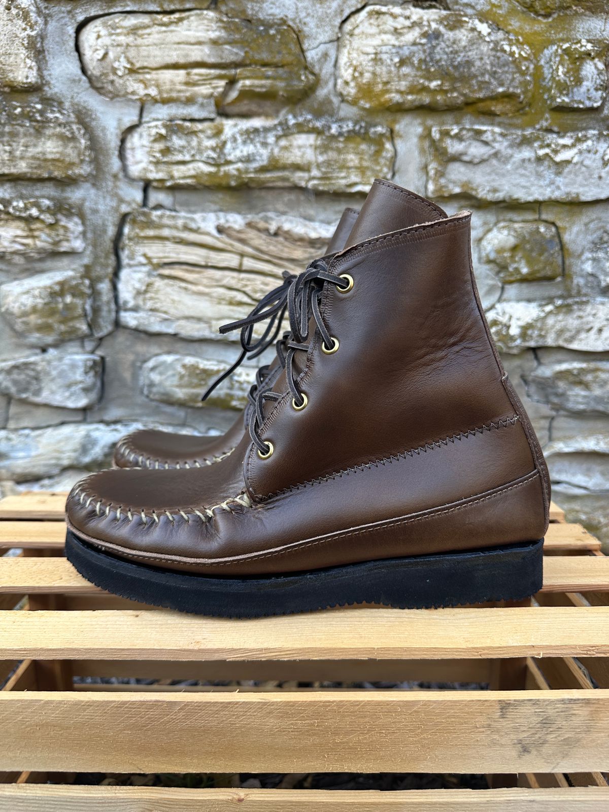 Photo by fcmocs on October 3, 2023 of the Fish Creek Moccasin Hardsole Boot in Horween Olive Chromexcel.