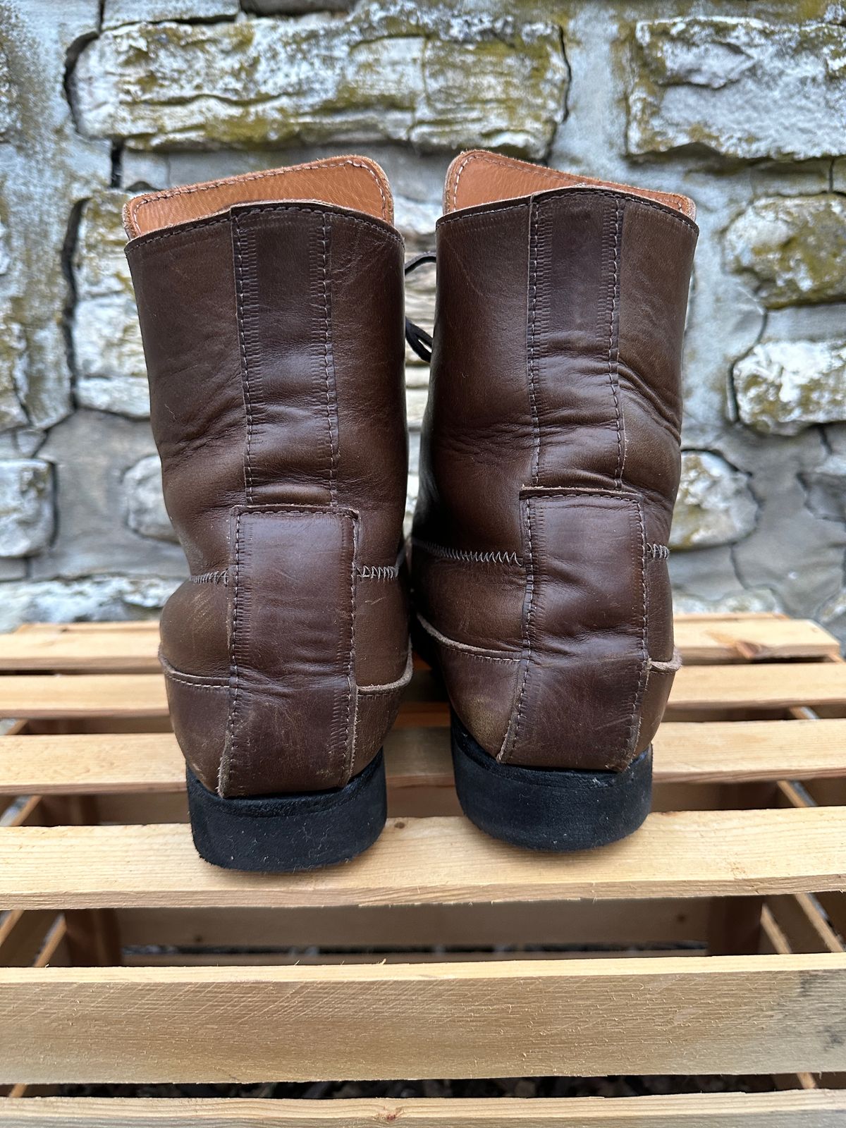 Photo by fcmocs on December 5, 2023 of the Fish Creek Moccasin Hardsole Boot in Horween Olive Chromexcel.