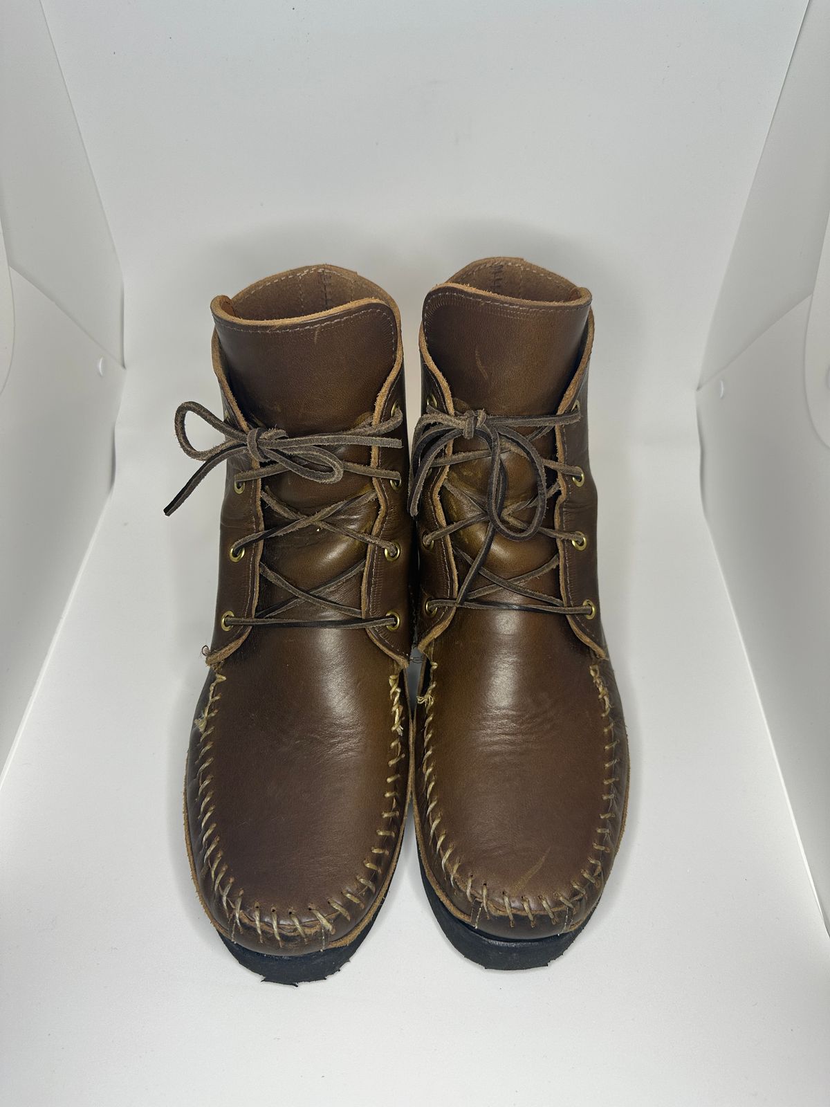 Photo by fcmocs on April 4, 2024 of the Fish Creek Moccasin Hardsole Boot in Horween Olive Chromexcel.
