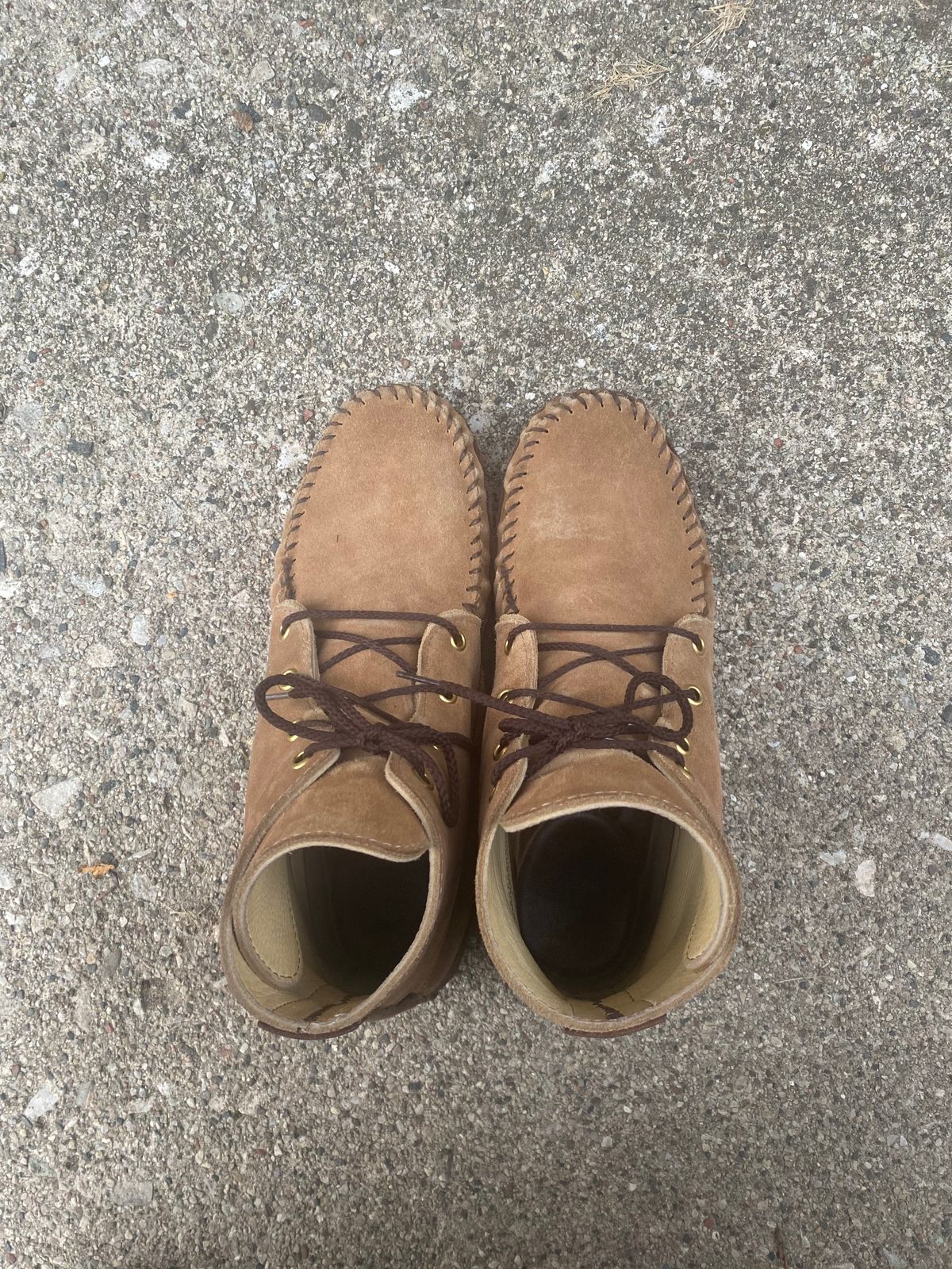 Photo by fcmocs on December 5, 2022 of the Fish Creek Moccasin Hardsole Boot in Khaki Suede.