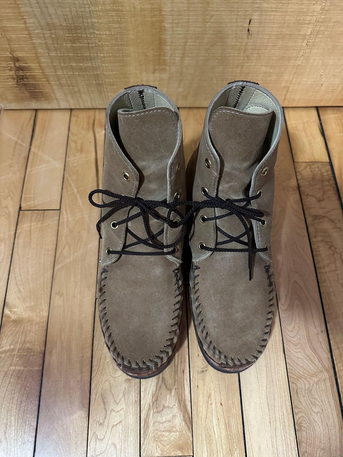 Photo by fcmocs on April 6, 2023 of the Fish Creek Moccasin Hardsole Boot in Khaki Suede.
