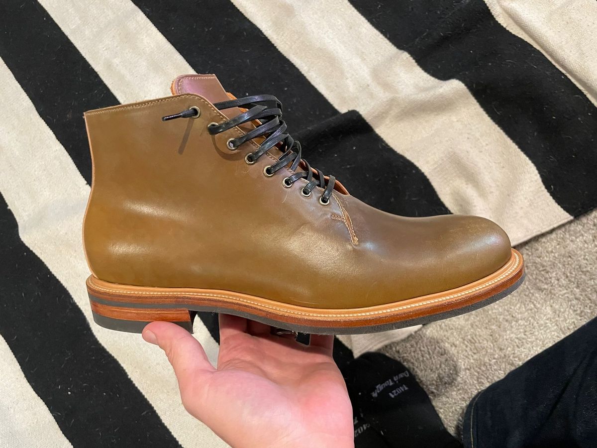 Photo by rmt on September 30, 2022 of the Viberg Wholecut Derby Boot in Horween Calvados Shell Cordovan.