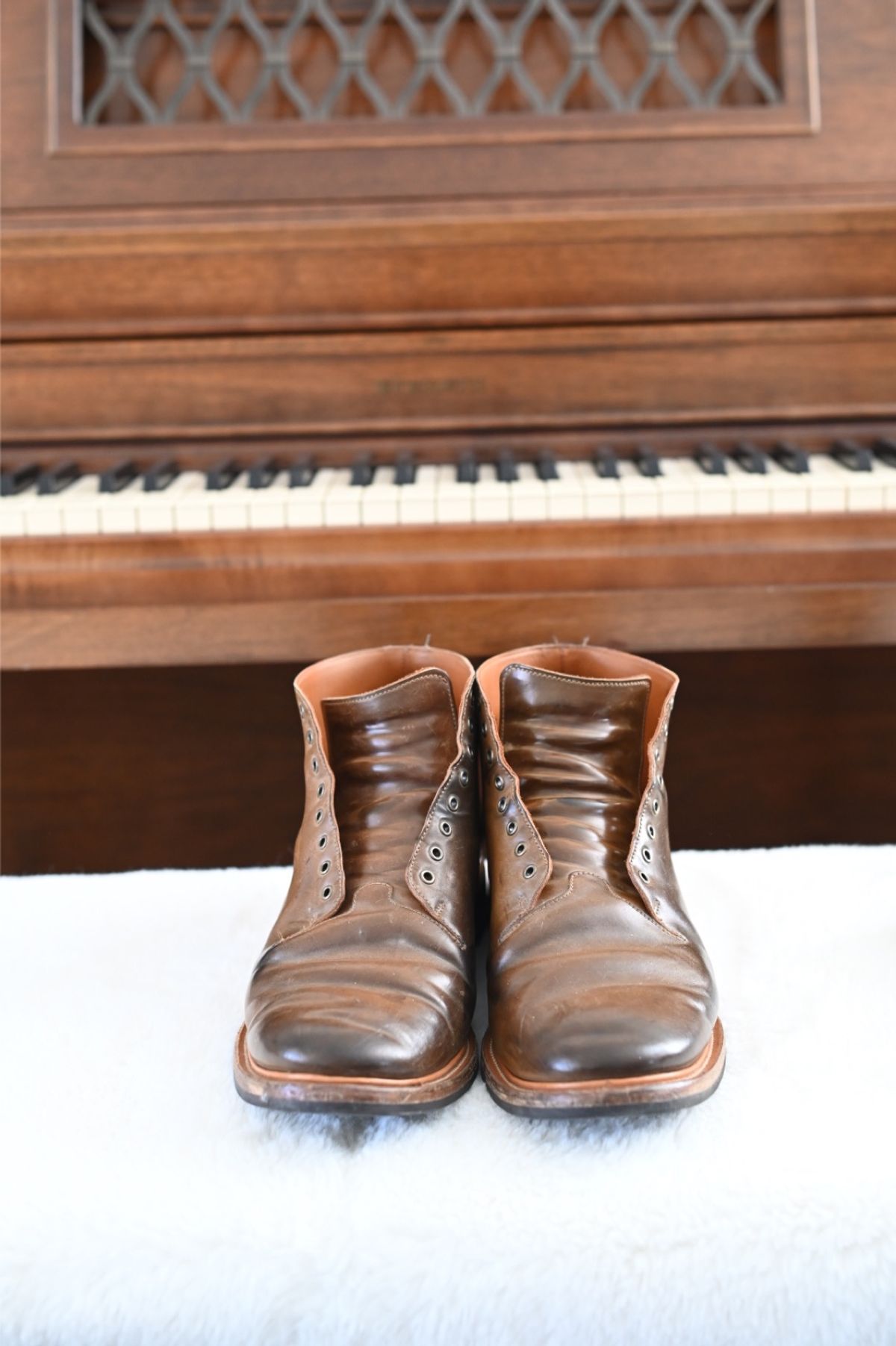 Photo by rmt on March 4, 2023 of the Viberg Wholecut Derby Boot in Horween Calvados Shell Cordovan.