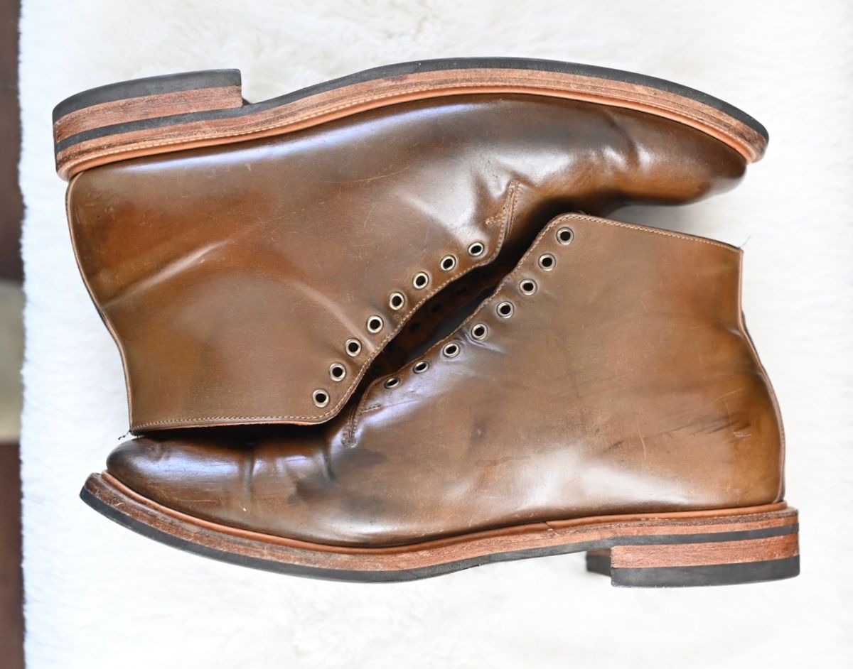 Photo by rmt on March 4, 2023 of the Viberg Wholecut Derby Boot in Horween Calvados Shell Cordovan.