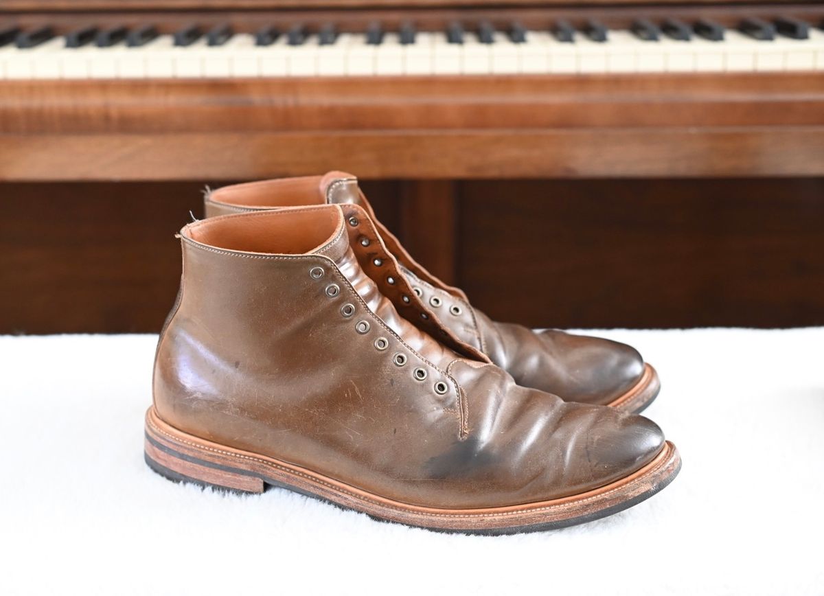 Photo by rmt on March 4, 2023 of the Viberg Wholecut Derby Boot in Horween Calvados Shell Cordovan.