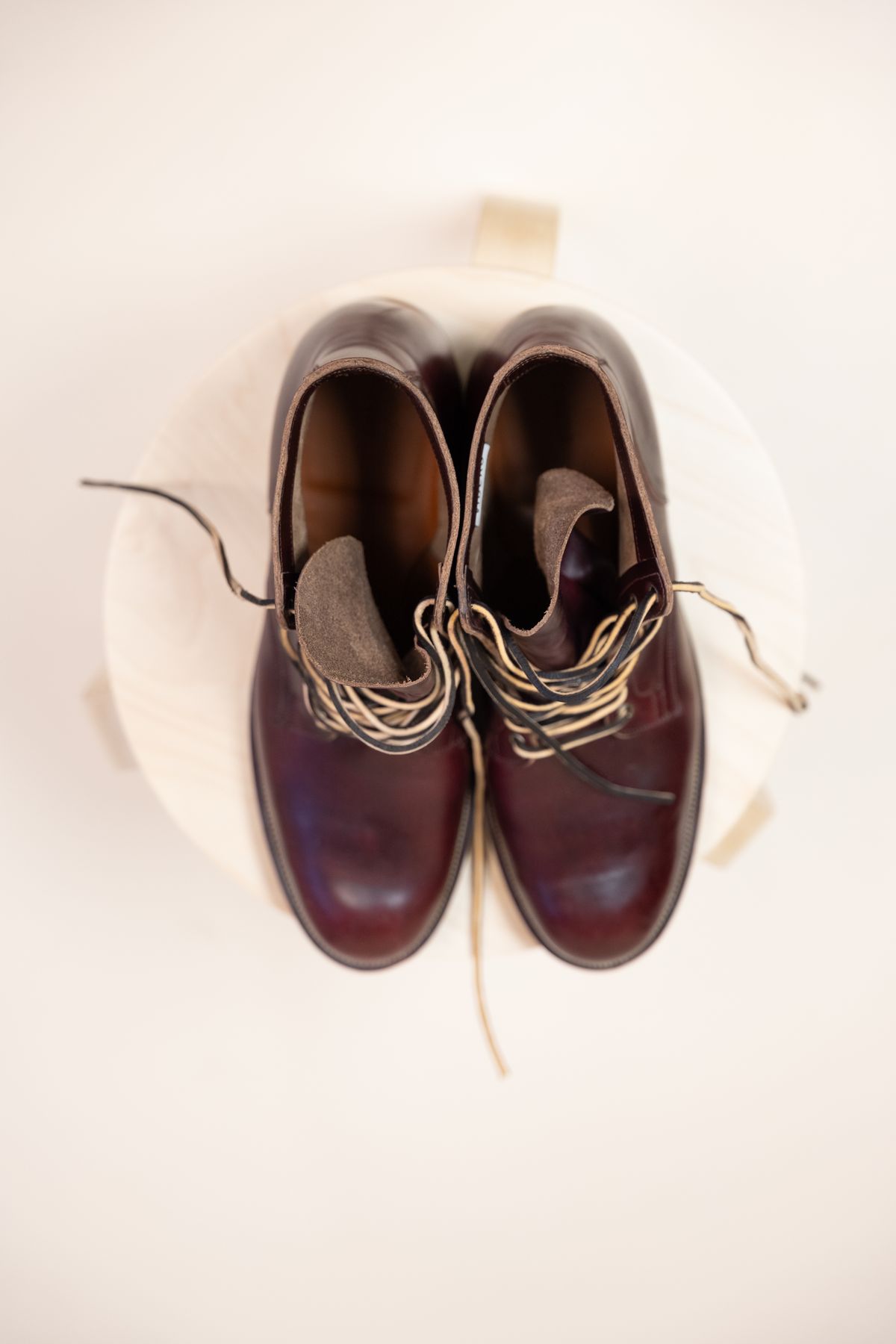 Photo by BenCrownNorthampton on November 2, 2023 of the Viberg Service Boot in Horween Color 8 Chromexcel.