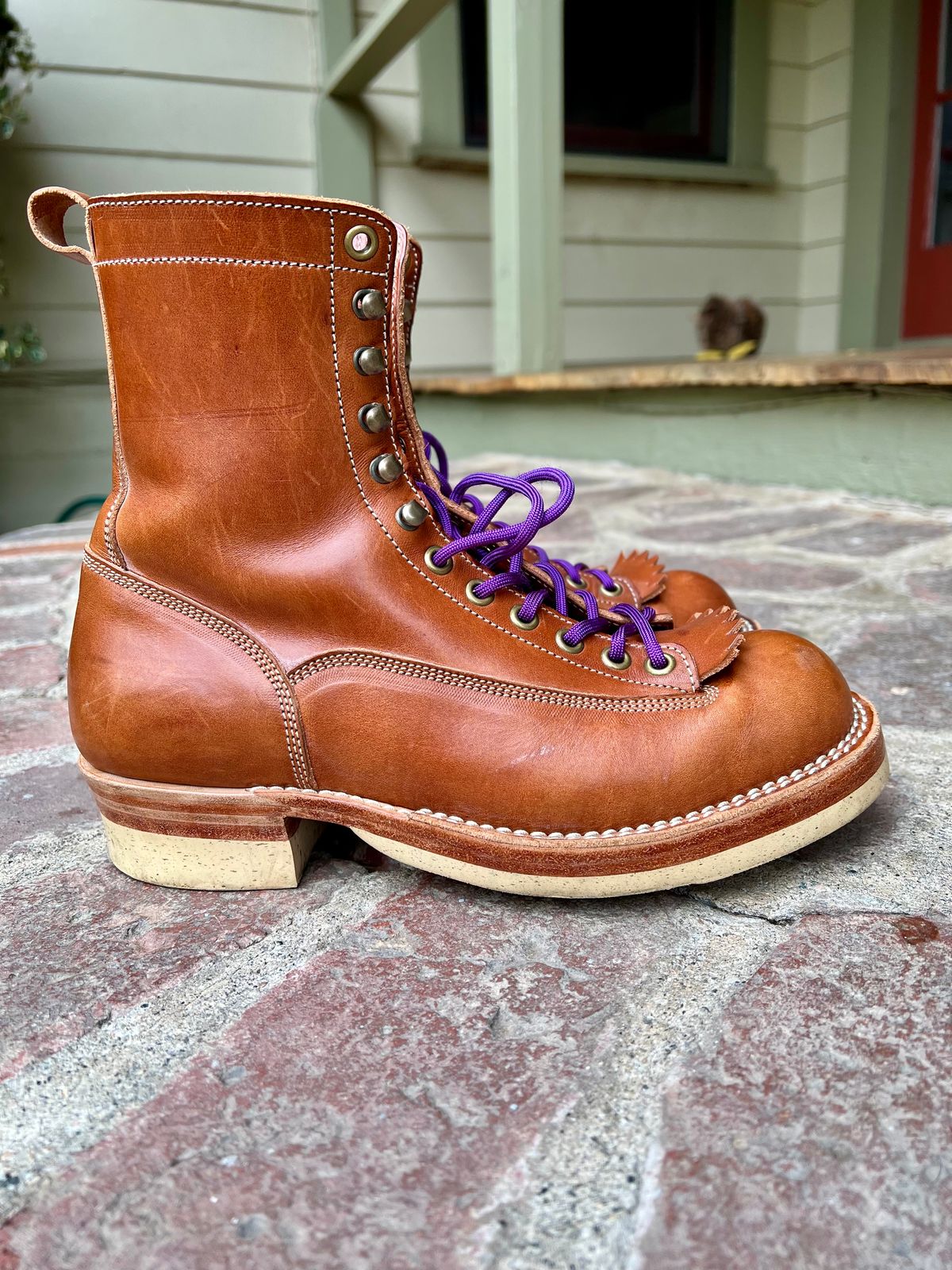 Photo by robyn on April 16, 2023 of the Onderhoud LCV01 Lineman Boot in Wickett & Craig Buck Brown Traditional Harness.