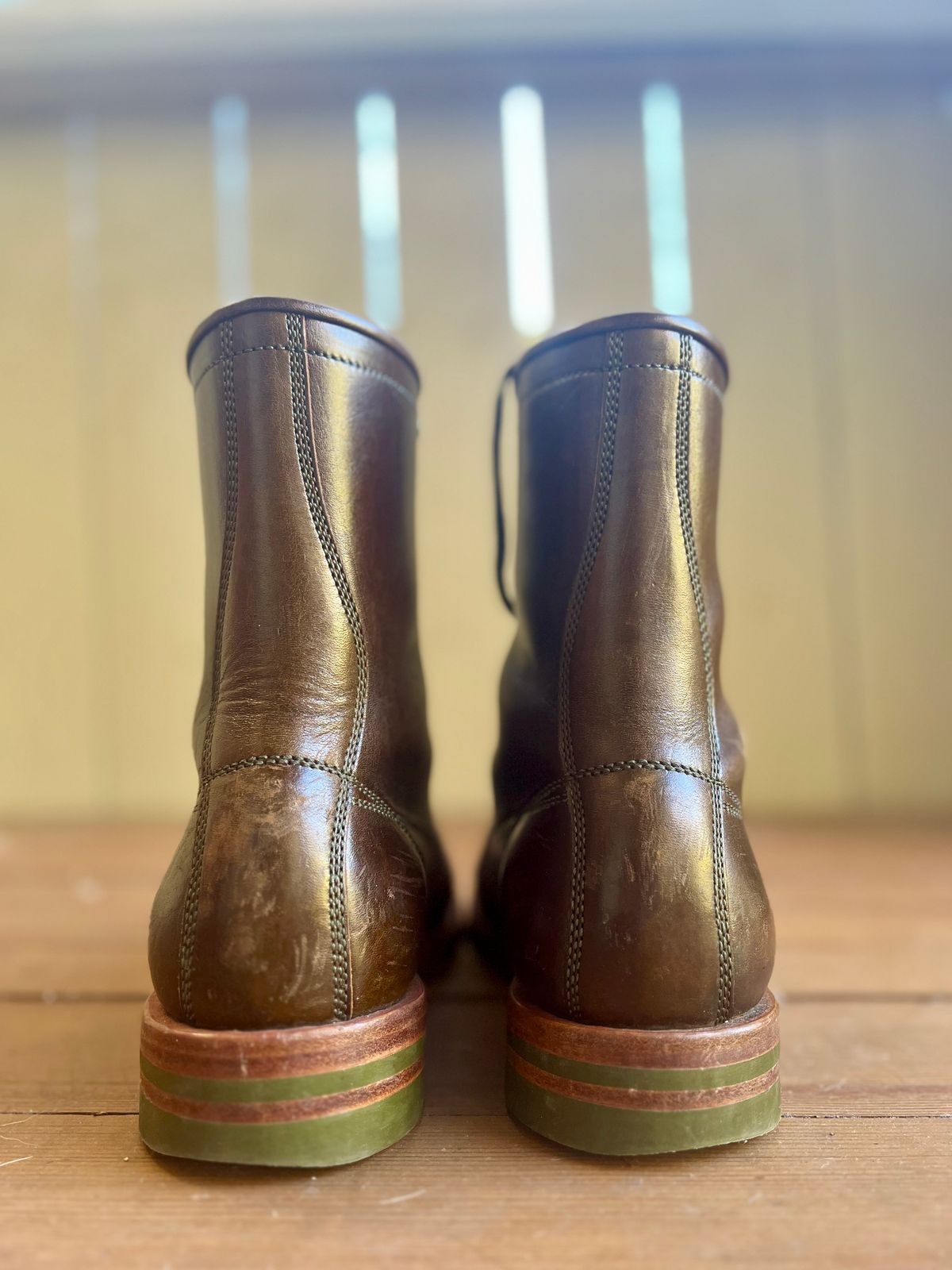 Photo by robyn on February 1, 2023 of the Flame Panda Monkey Boot in Shinki Olive Oiled Horsebutt.