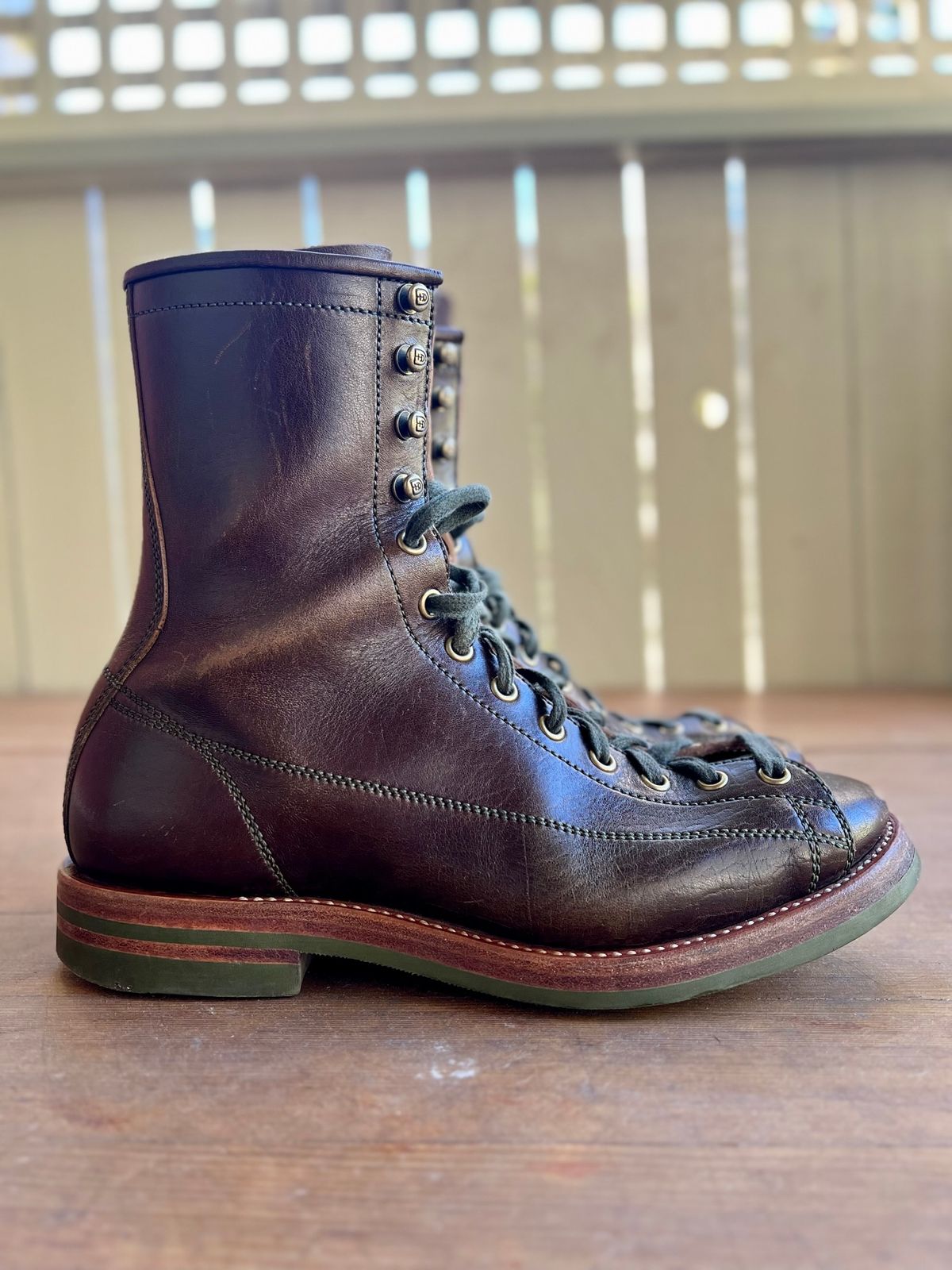 Photo by robyn on March 4, 2023 of the Flame Panda Monkey Boot in Shinki Olive Oiled Horsebutt.