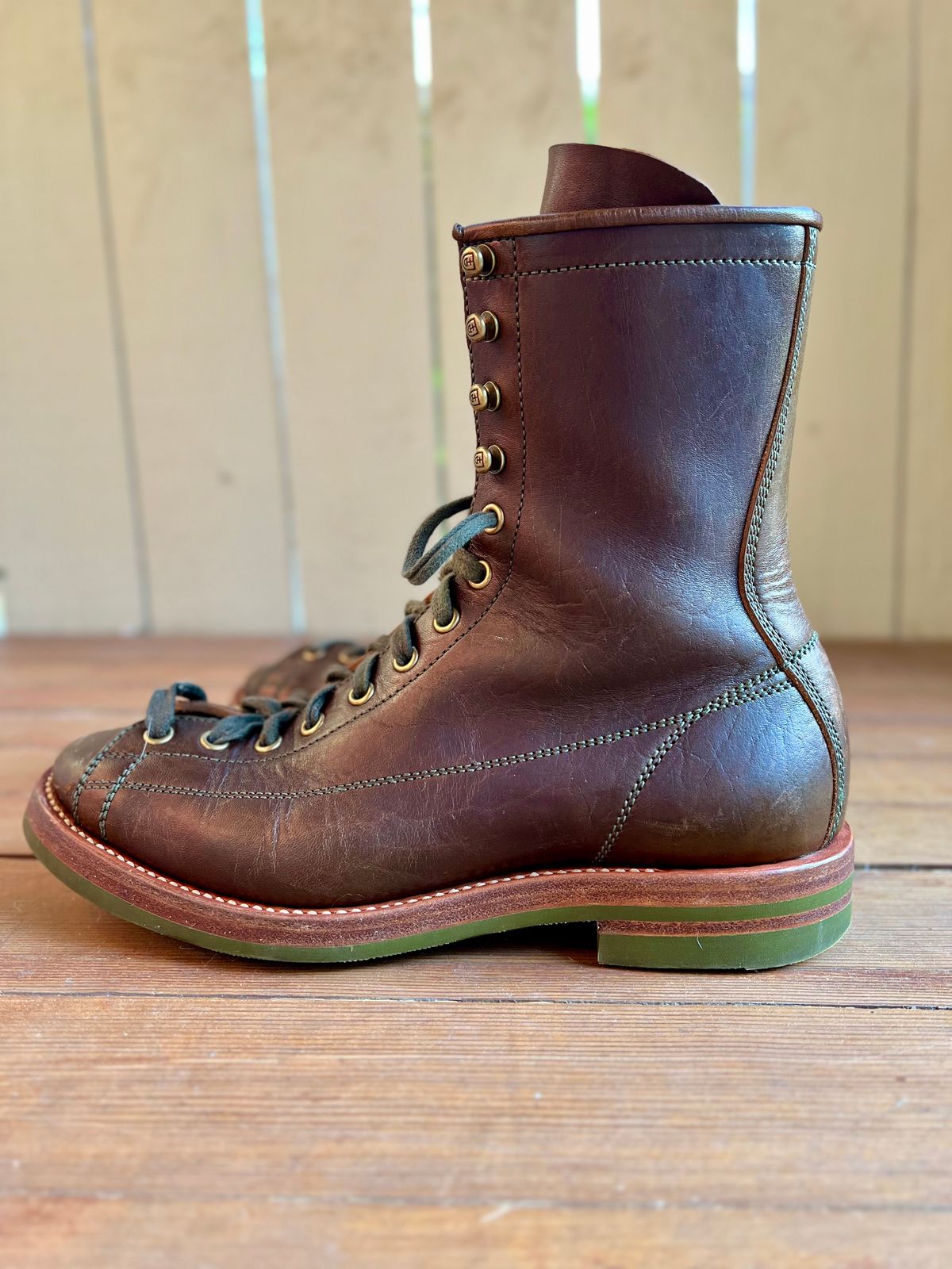 Photo by robyn on April 5, 2023 of the Flame Panda Monkey Boot in Shinki Olive Oiled Horsebutt.