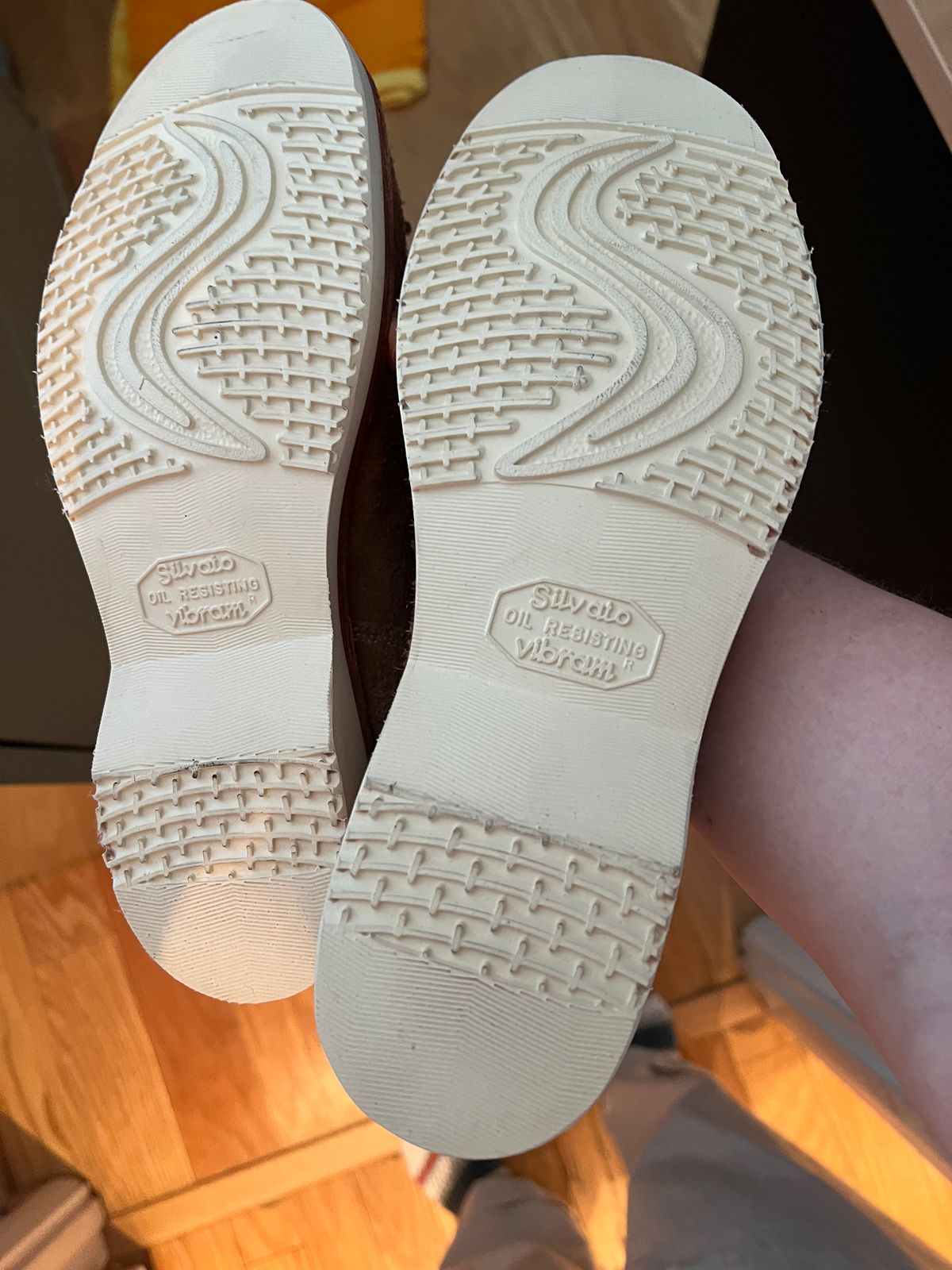 Photo by robyn on August 16, 2025 of the Onderhoud LCV01 Lineman Boot in Horween Marine Field Roughout.