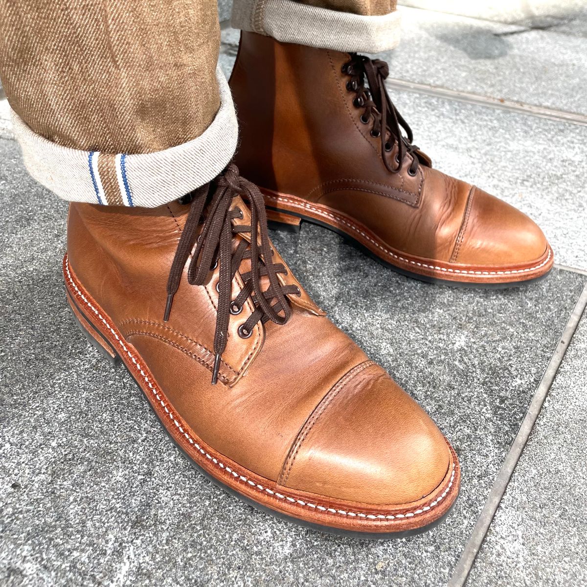Photo by rarecheescake on October 4, 2023 of the Oak Street Bootmakers Lakeshore Boot in Horween Natural Chromexcel.