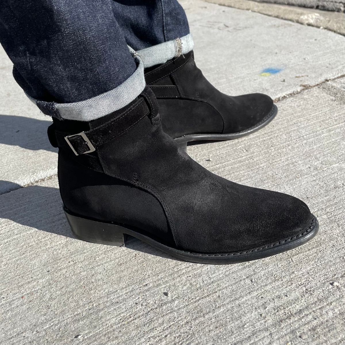 Photo by rarecheescake on March 9, 2024 of the Thursday Rogue in Thursday / Black Suede.