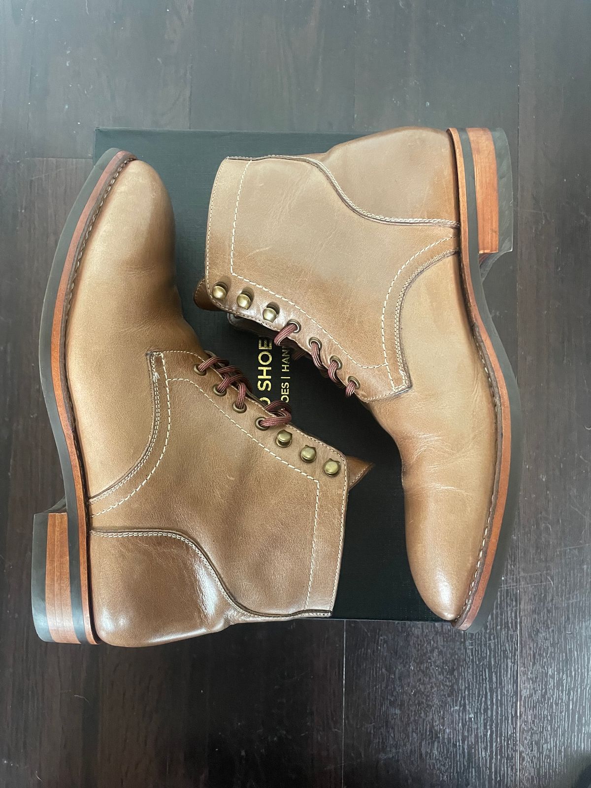 Photo by SkoBuffs23 on November 5, 2023 of the Blkbrd Shoemaker Rudiger Service Boot in Horween Natural Chromexcel.
