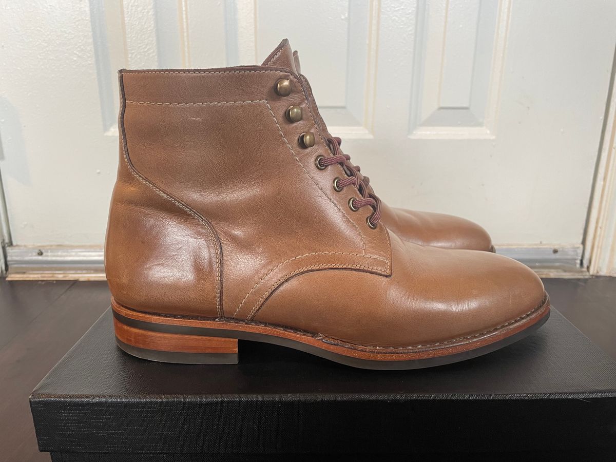Photo by SkoBuffs23 on December 4, 2023 of the Blkbrd Shoemaker Rudiger Service Boot in Horween Natural Chromexcel.