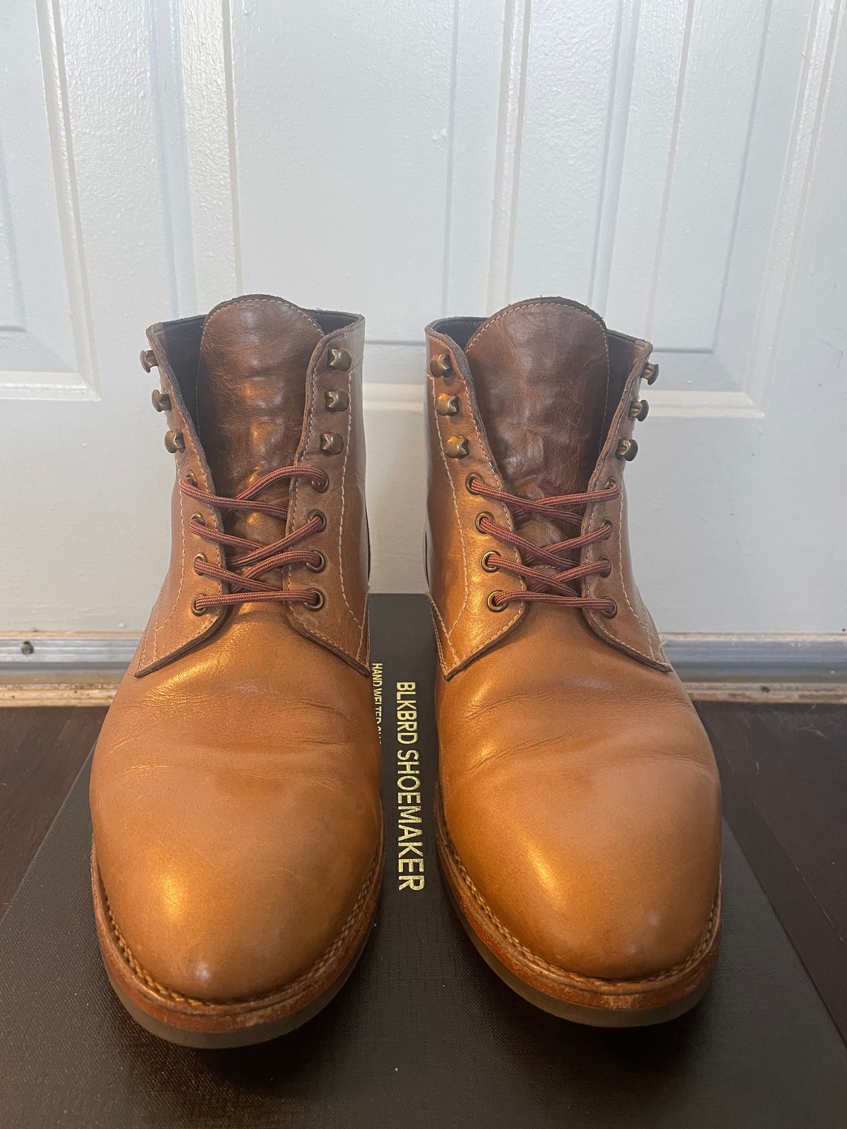 Photo by SkoBuffs23 on February 5, 2024 of the Blkbrd Shoemaker Rudiger Service Boot in Horween Natural Chromexcel.