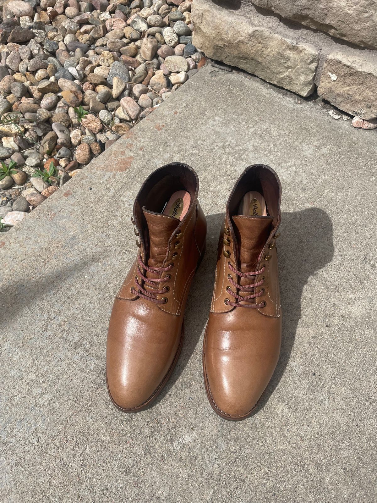 Photo by SkoBuffs23 on April 5, 2024 of the Blkbrd Shoemaker Rudiger Service Boot in Horween Natural Chromexcel.