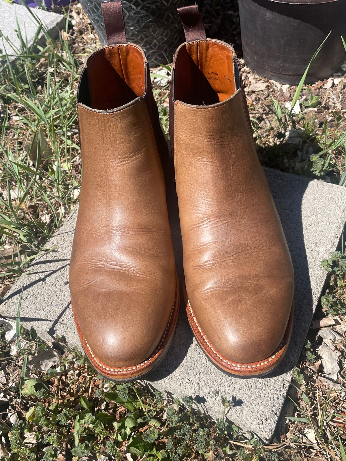 Photo by SkoBuffs23 on April 3, 2026 of the Grant Stone Chelsea Boot in Horween Dune Chromexcel.