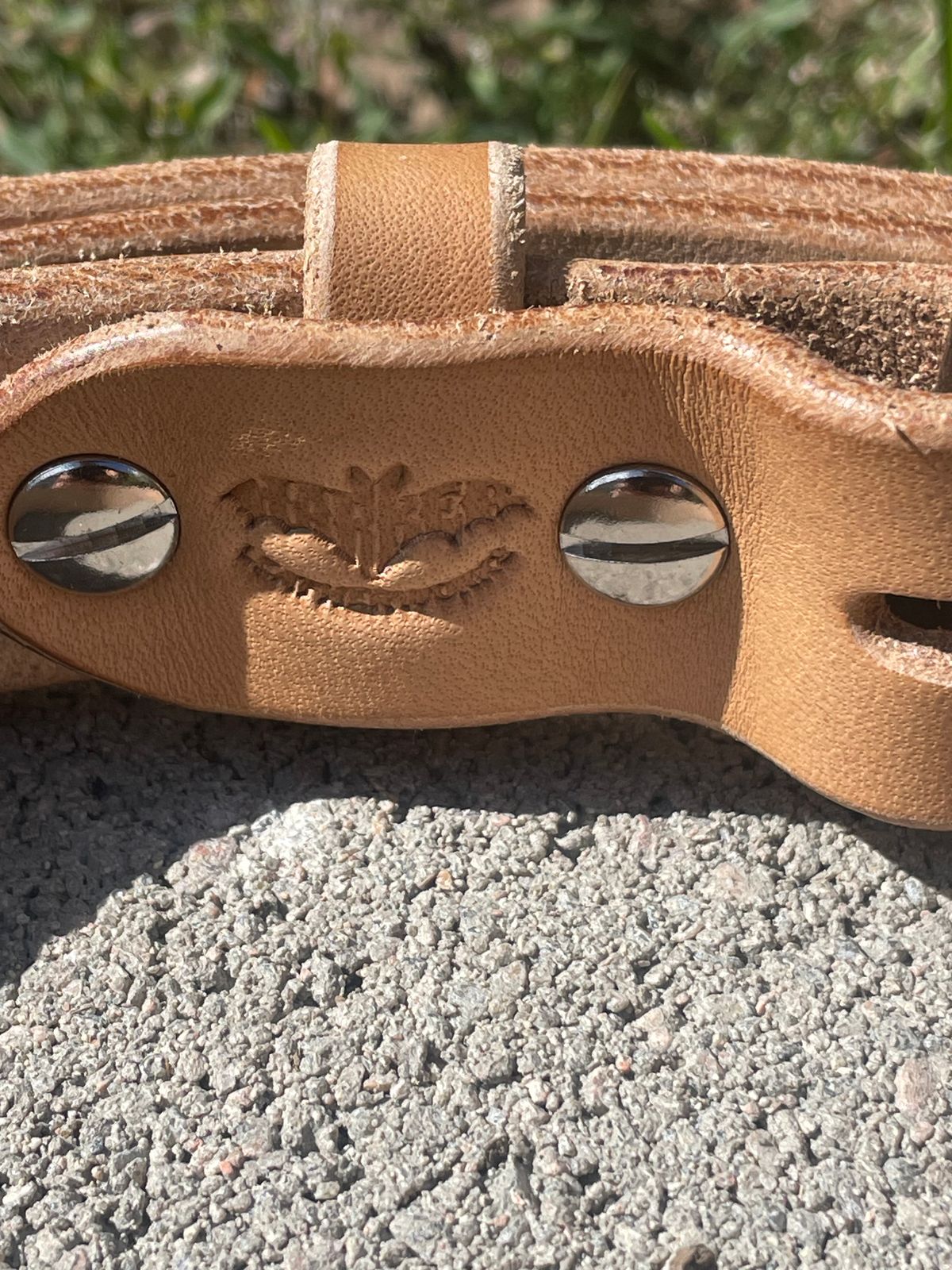 Photo by SkoBuffs23 on October 5, 2025 of the Harker Leatherworks Belt in Natural Oak Bark Bridle.