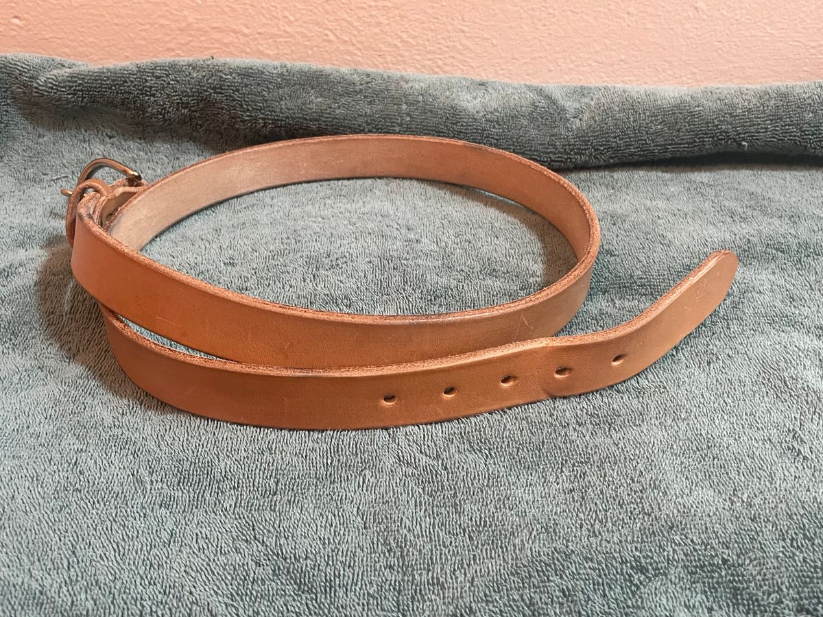 Photo by SkoBuffs23 on January 6, 2026 of the Harker Leatherworks Belt in Natural Oak Bark Bridle.
