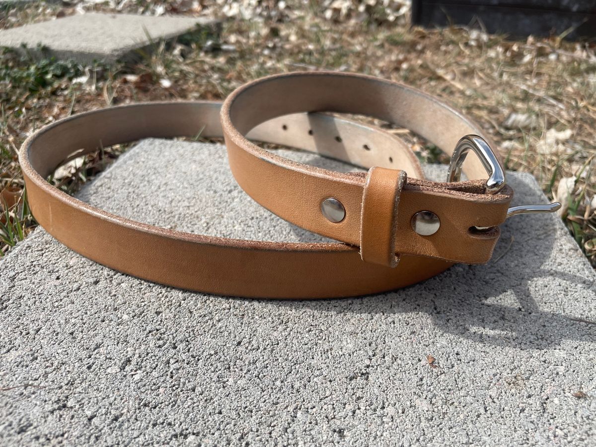 Photo by SkoBuffs23 on March 2, 2026 of the Harker Leatherworks Belt in Natural Oak Bark Bridle.