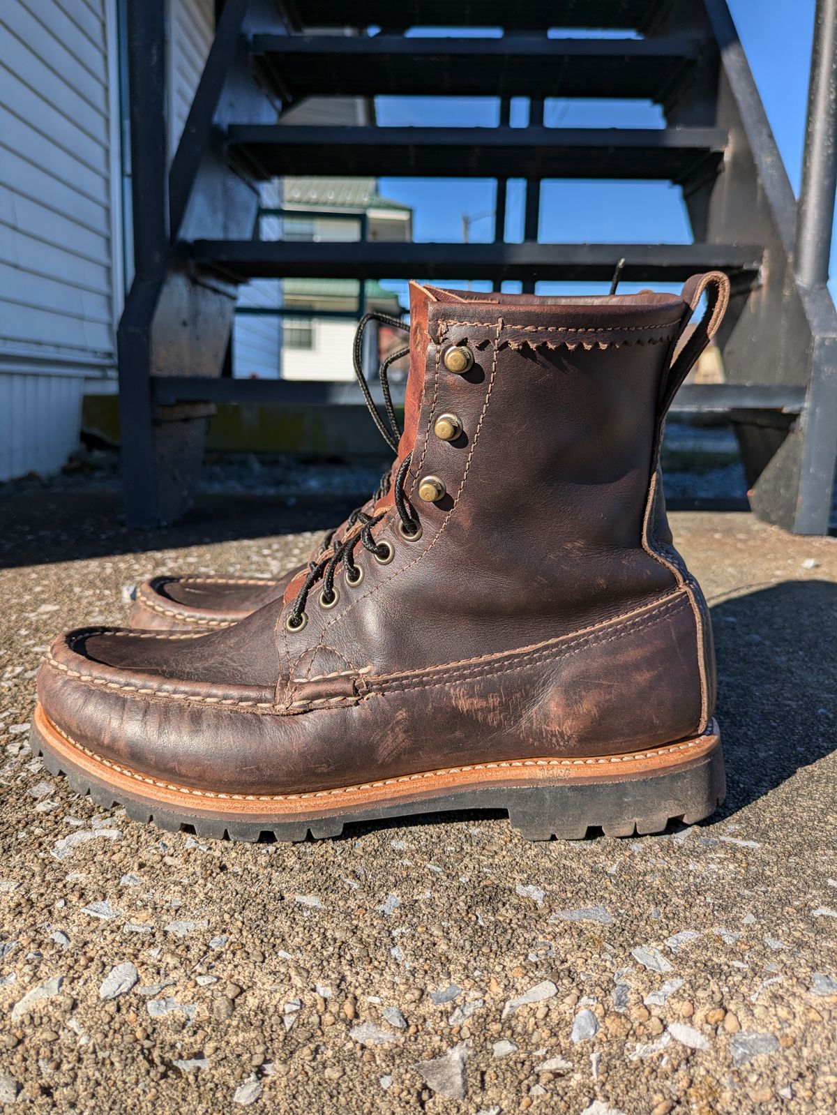 Photo by PodJr on November 3, 2024 of the Russell Moccasin Co. Weathered Oak Backcountry in Full-Grain Timberjack.