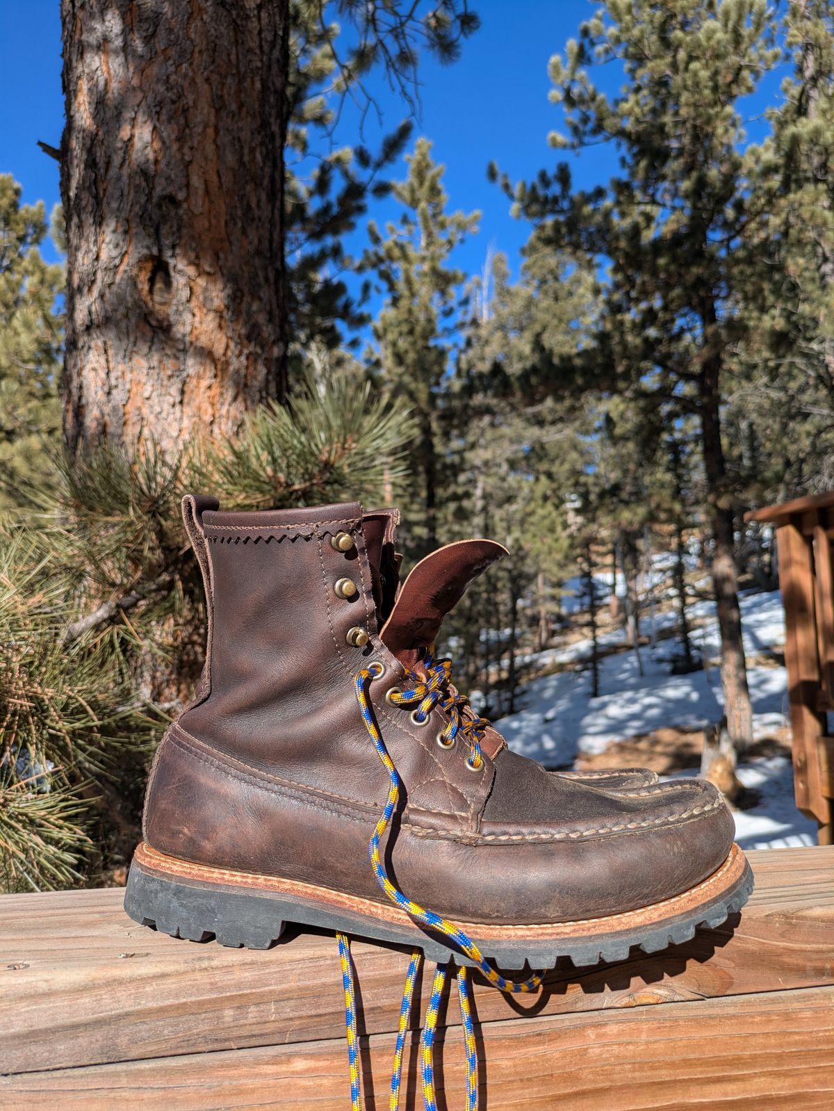 Photo by PodJr on January 1, 2025 of the Russell Moccasin Co. Weathered Oak Backcountry in Full-Grain Timberjack.