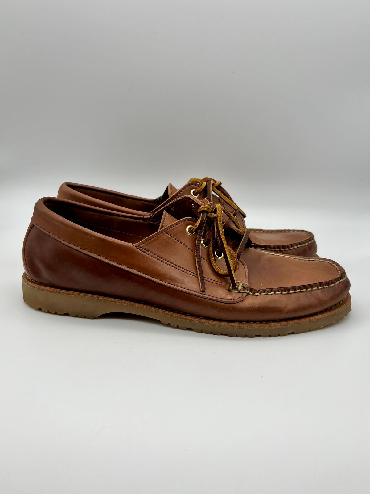 Photo by thebootbum2 on November 6, 2022 of the Rancourt & Co. Classic Ranger-Moc in Horween Natural Shell Cordovan.