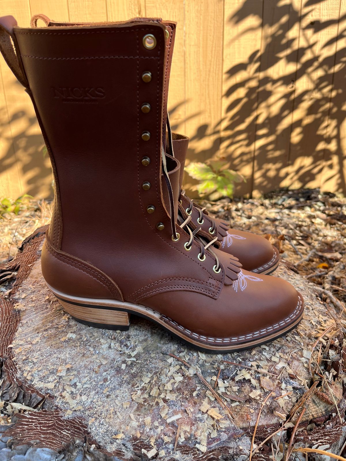 Photo by BigStetson on October 1, 2023 of the Nicks Packer in Seidel 1964 Brown.