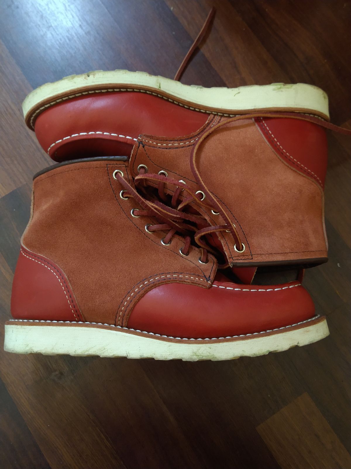 Photo by Alatariel on January 1, 2023 of the Red Wing 6-Inch Classic Moc in S.B. Foot Oro-Russet Portage.