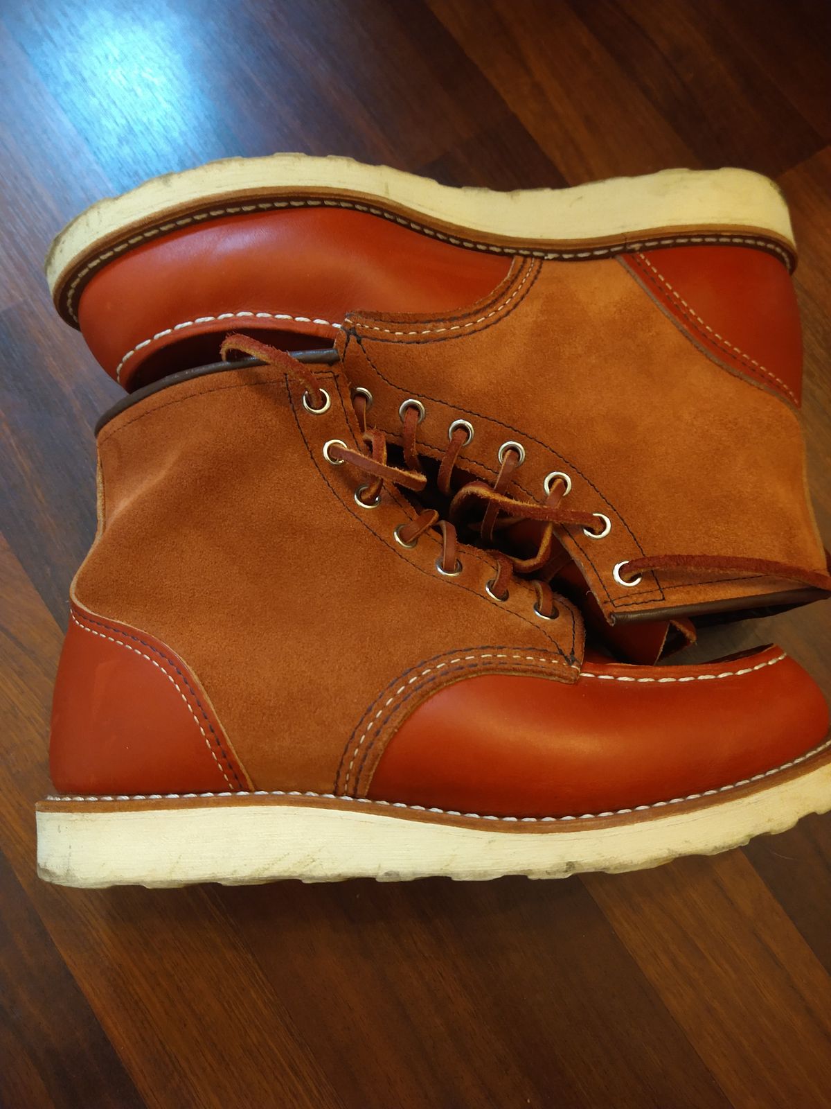 Photo by Alatariel on March 4, 2023 of the Red Wing 6-Inch Classic Moc in S.B. Foot Oro-Russet Portage.