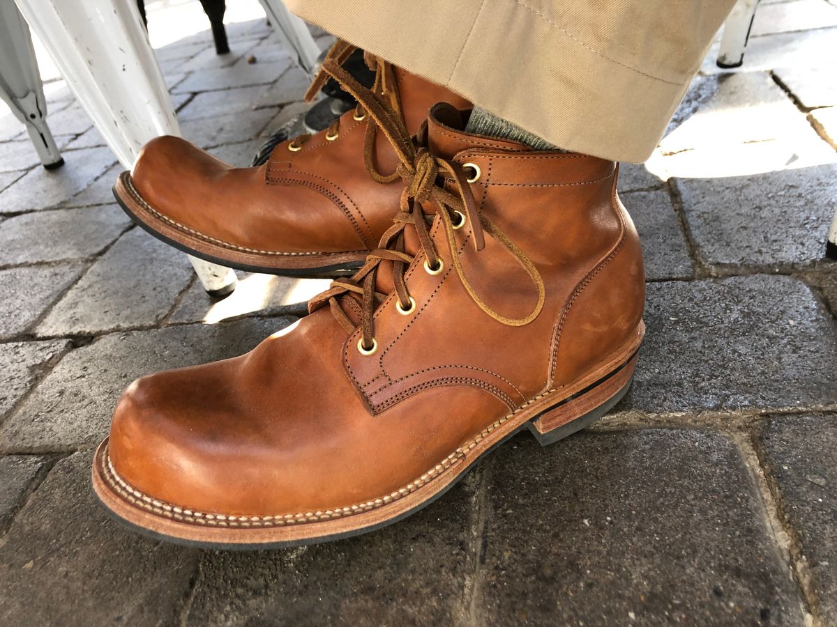 Photo by bootsofmannishleather on October 7, 2021 of the Viberg Service Boot in Maryam Cuoio Horsebutt.