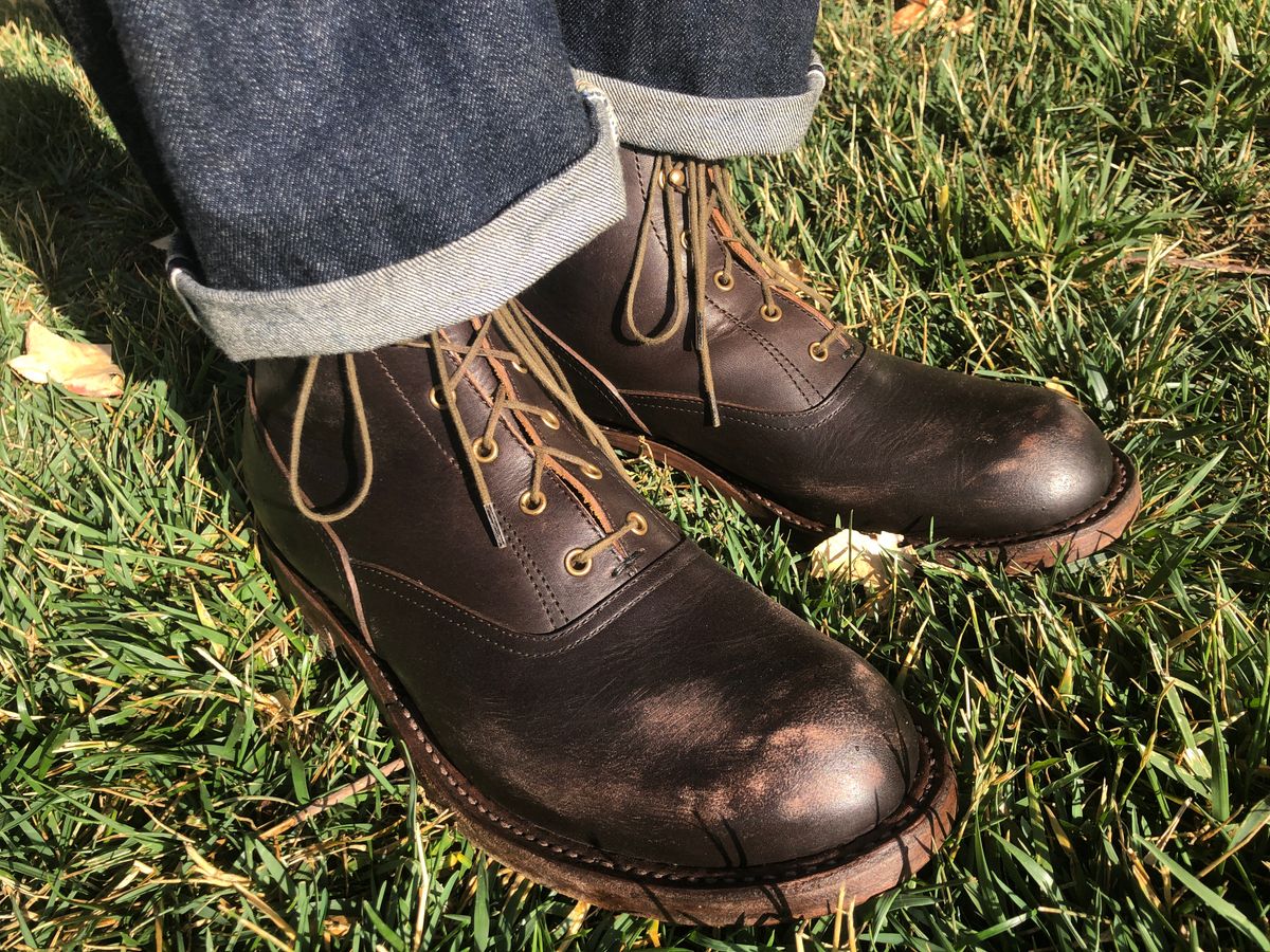 Photo by bootsofmannishleather on September 10, 2021 of the Rolling Dub Trio Vincent Boot in Dirty Dark Brown Cow Steer.