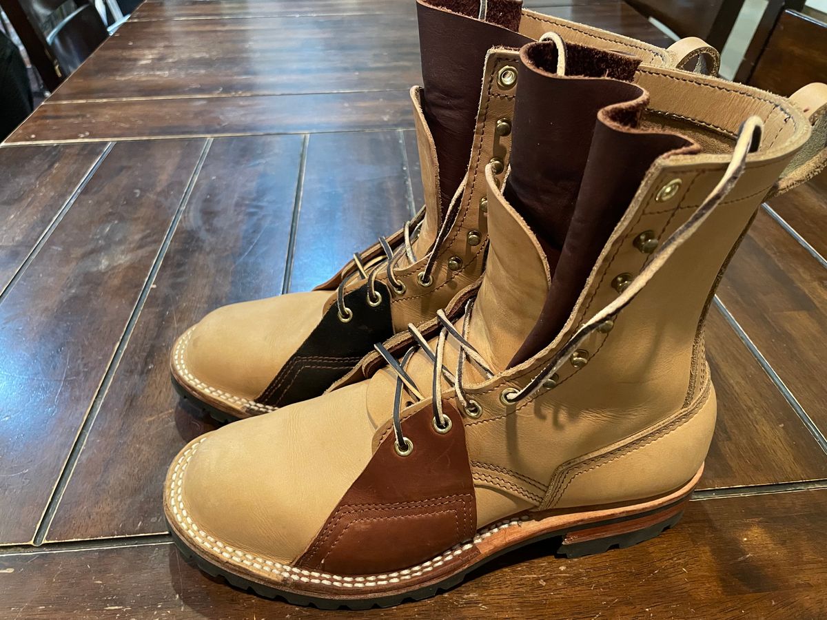 Photo by RoseAnvil_Phillip on December 6, 2022 of the Nicks Unknown Model in Unknown Leather.