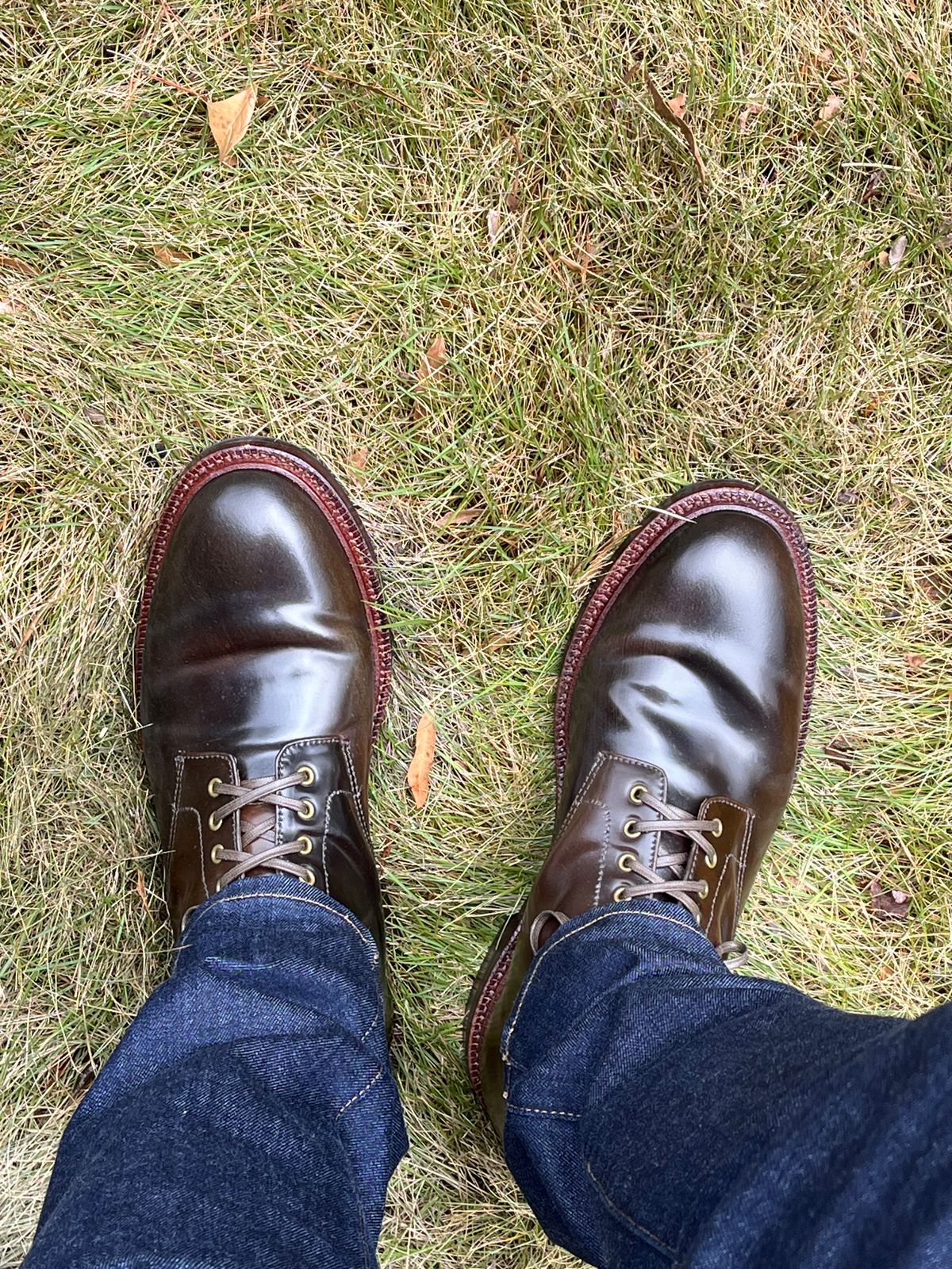 Photo by Bota71 on January 28, 2024 of the Grant Stone Edward Boot in Horween Maduro Shell Cordovan.