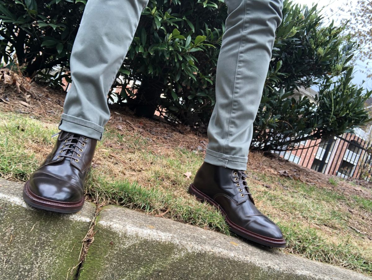 Photo by Bota71 on March 23, 2022 of the Grant Stone Edward Boot in Horween Maduro Shell Cordovan.