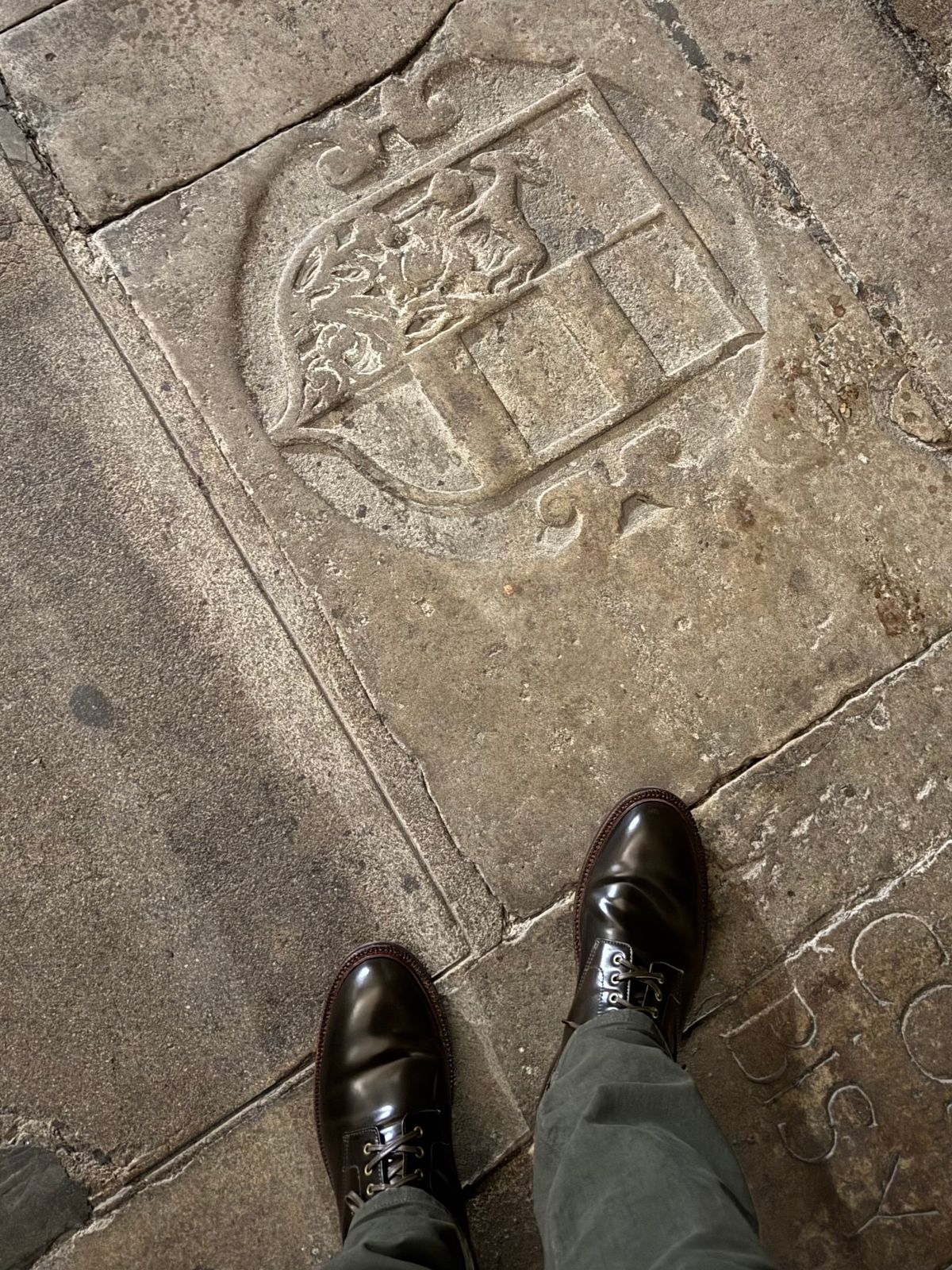 Photo by Bota71 on December 2, 2024 of the Grant Stone Edward Boot in Horween Maduro Shell Cordovan.