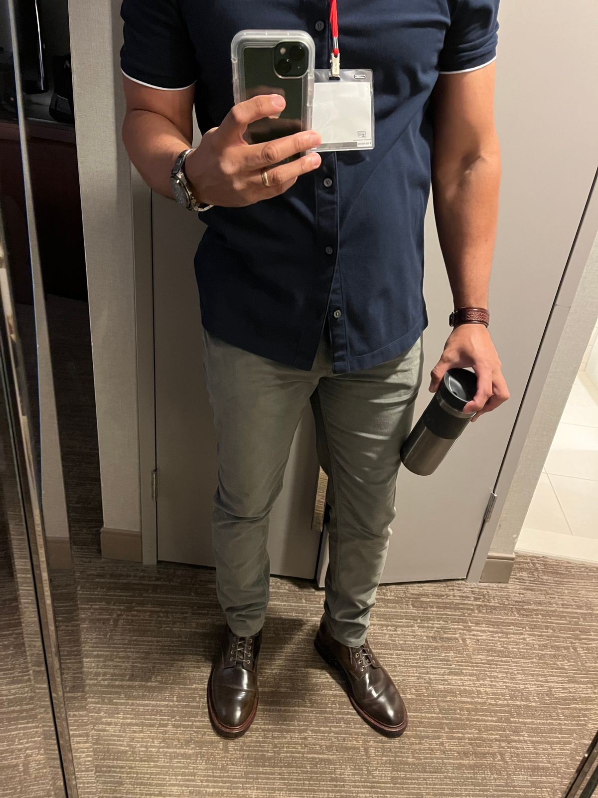 Photo by Bota71 on September 8, 2022 of the Grant Stone Edward Boot in Horween Maduro Shell Cordovan.