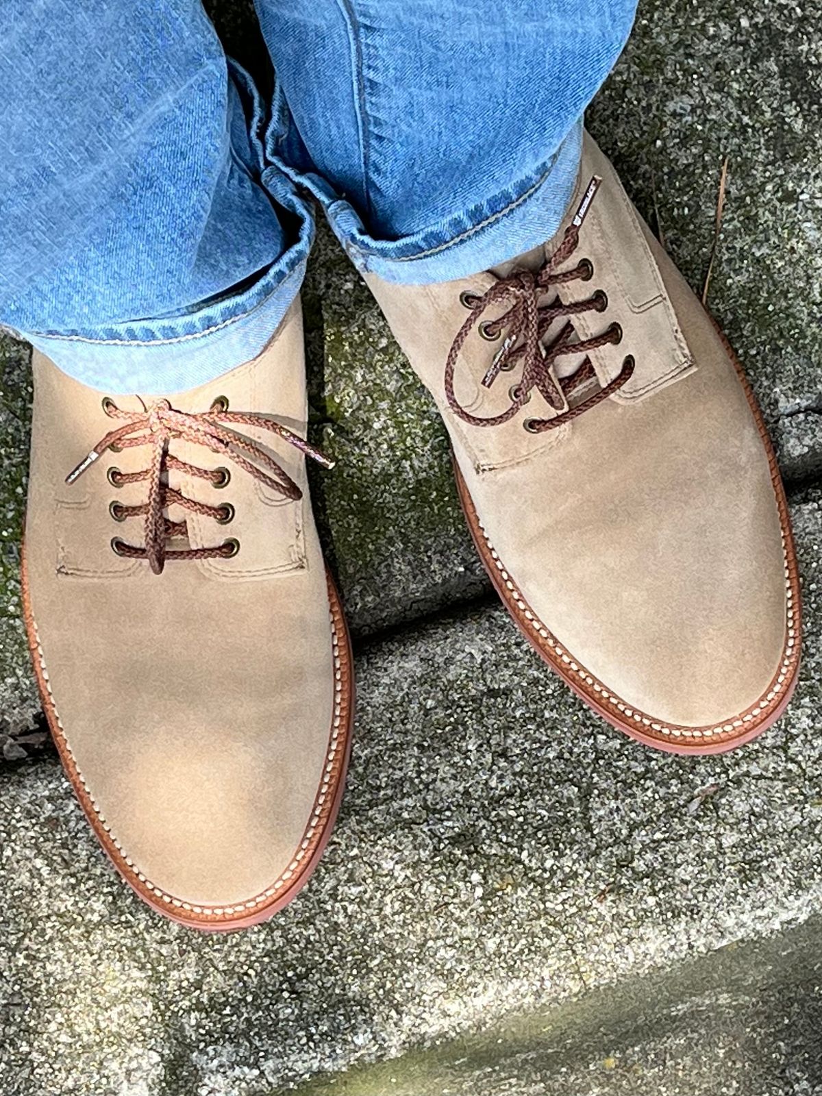 Photo by Bota71 on June 24, 2023 of the Grant Stone Dirty Buck in C.F. Stead Ivory Suede.