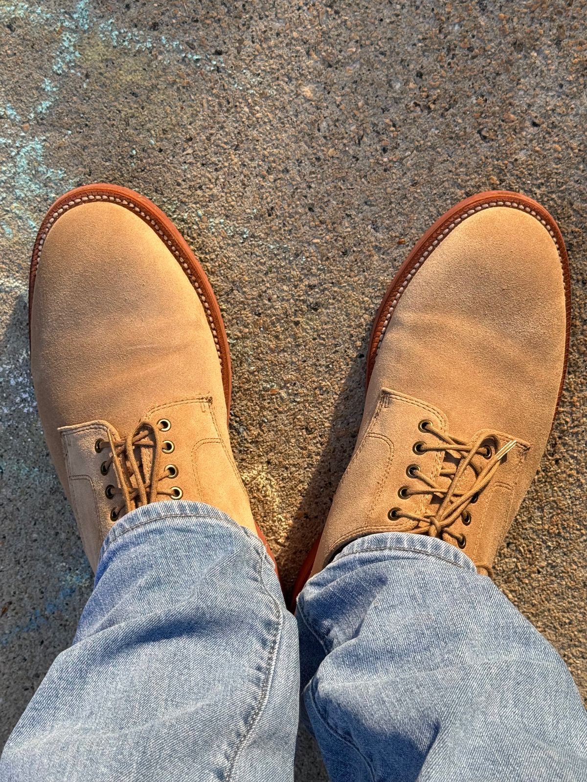 Photo by Bota71 on March 29, 2025 of the Grant Stone Dirty Buck in C.F. Stead Ivory Suede.