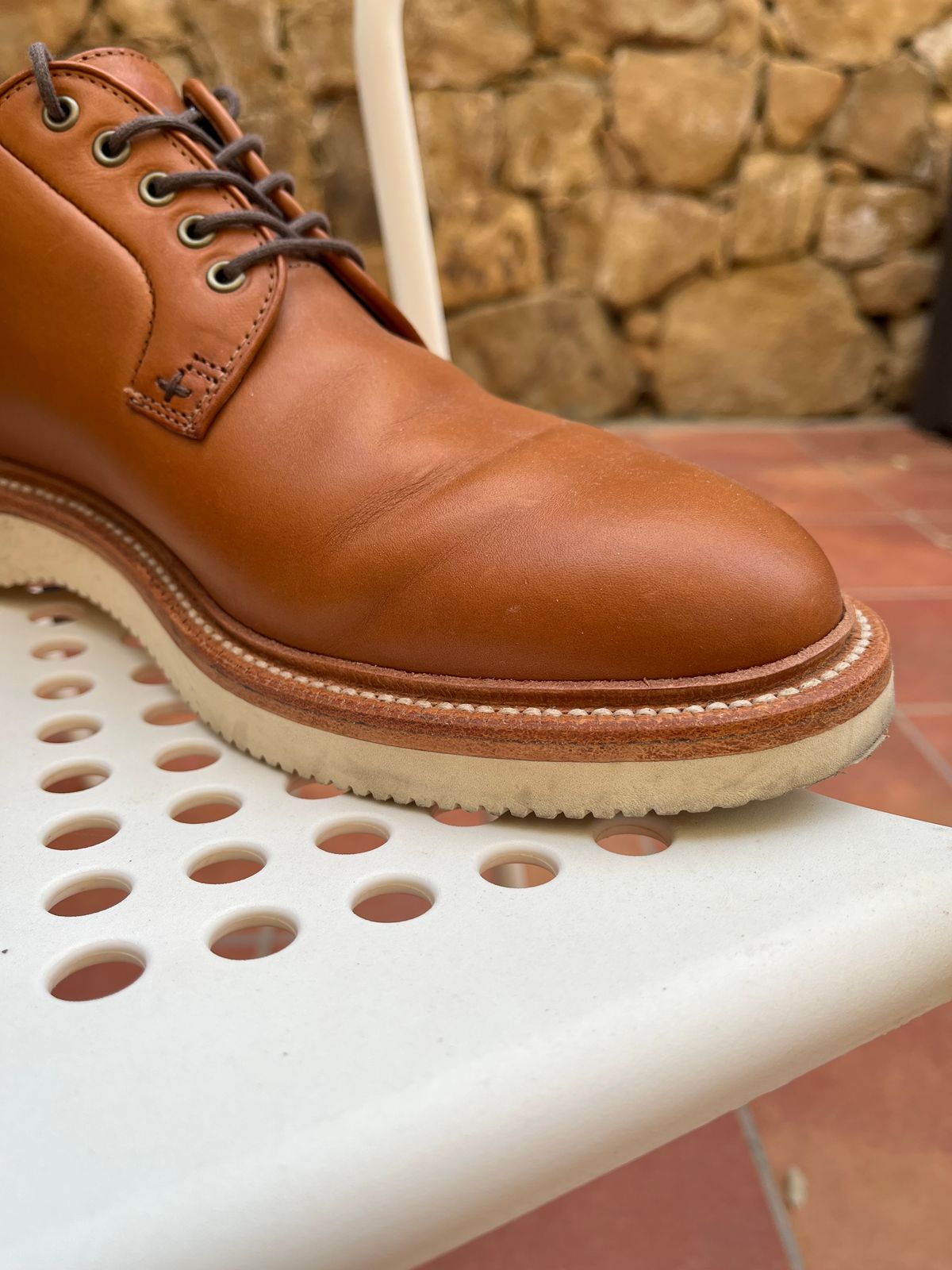 Photo by Bota71 on June 13, 2022 of the Grant Stone Plain Toe Blucher in Badalassi Carlo Saddle Tan Minerva.