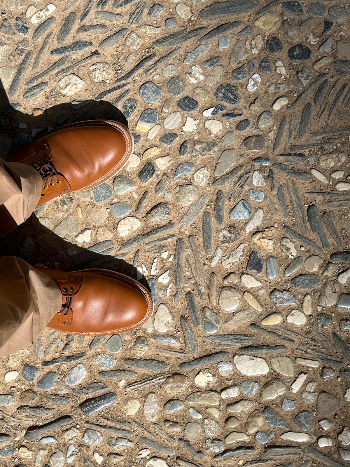 Photo by Bota71 on June 18, 2022 of the Grant Stone Plain Toe Blucher in Badalassi Carlo Saddle Tan Minerva.