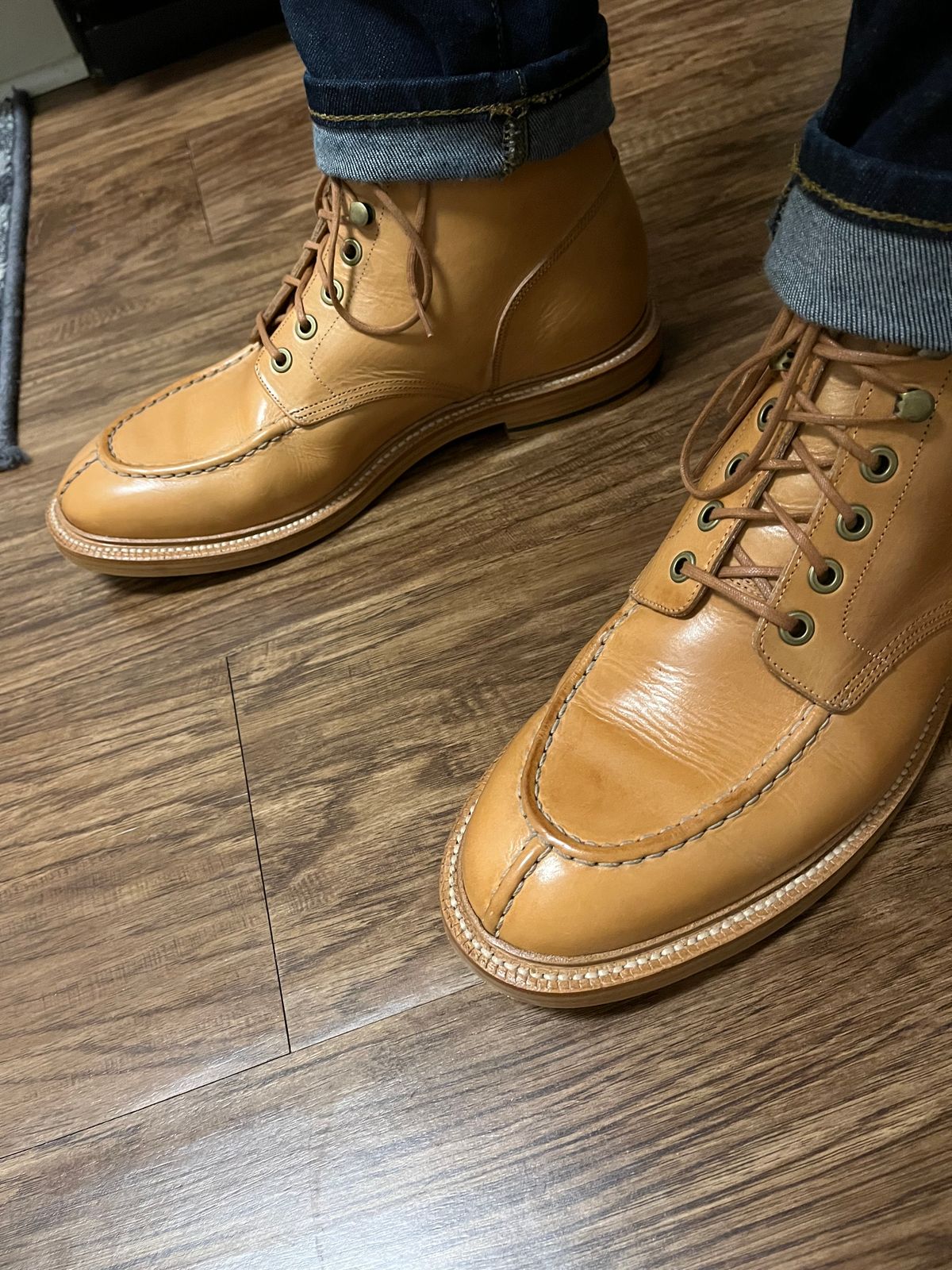 Photo by Bota71 on December 23, 2022 of the Grant Stone Ottawa Boot in Badalassi Carlo Natural Minerva.