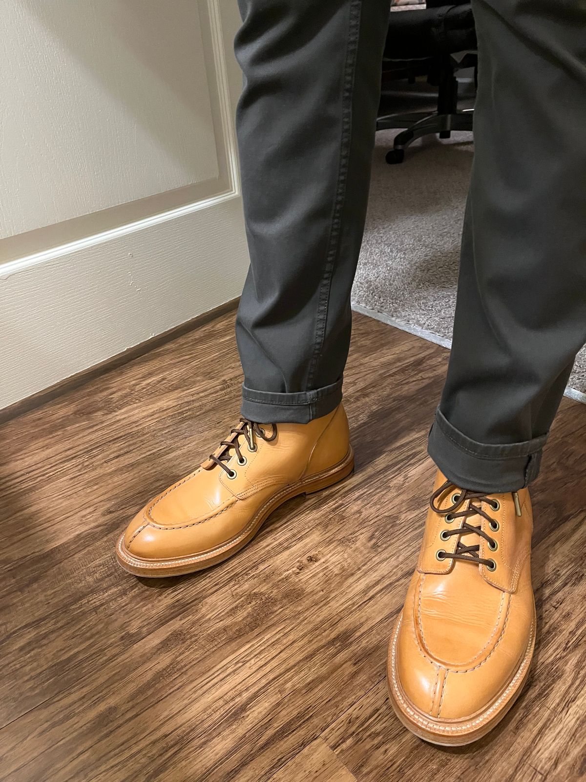 Photo by Bota71 on February 16, 2023 of the Grant Stone Ottawa Boot in Badalassi Carlo Natural Minerva.