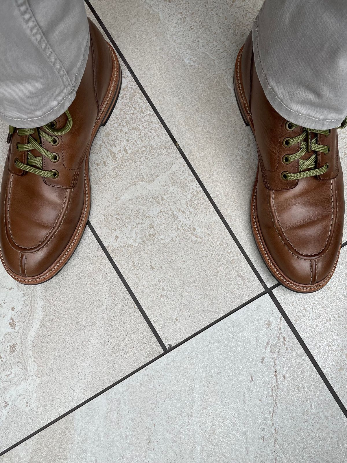 Photo by Bota71 on May 20, 2023 of the Grant Stone Ottawa Boot in Horween Dune Chromexcel.