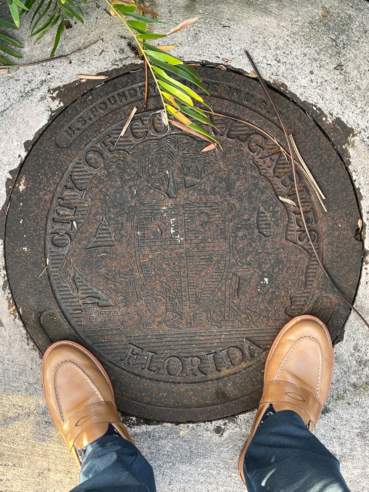 Photo by Bota71 on April 23, 2024 of the Grant Stone Traveler Loafer in Horween Dune Chromexcel.
