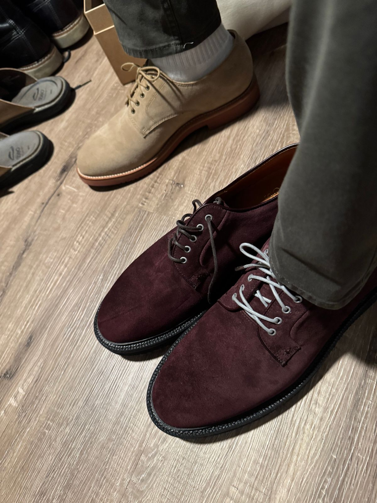 Photo by Bota71 on May 16, 2025 of the Grant Stone Plain Toe Blucher in Berry Suede.