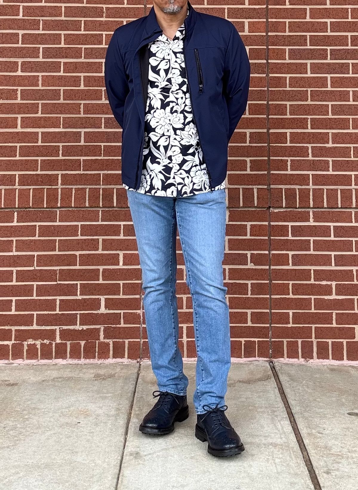 Photo by Bota71 on May 2, 2026 of the Tricker's Bourton Country Shoe in Navy Calf.