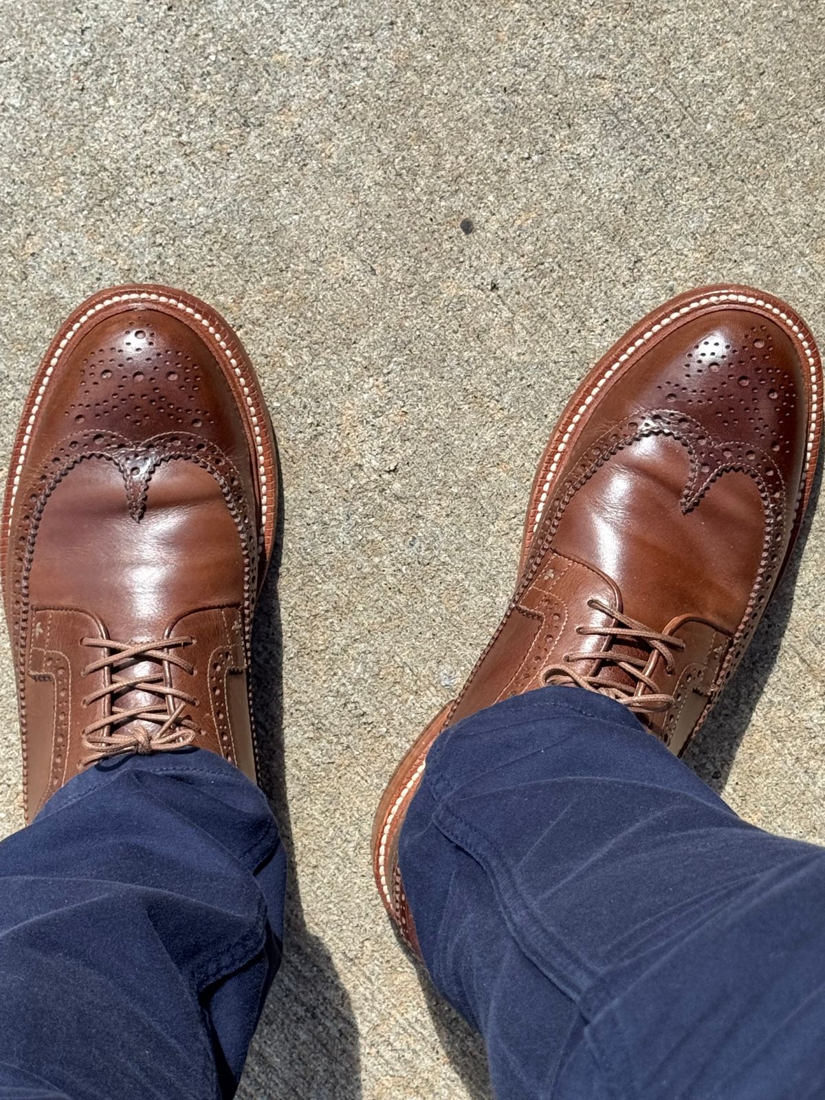 Photo by Bota71 on February 27, 2026 of the Grant Stone Longwing in Horween Dune Chromexcel.